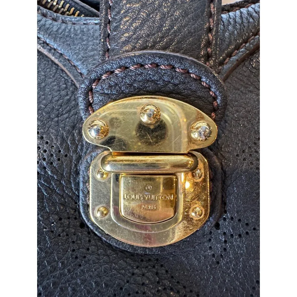 Louis Vuitton Purse Noir Black Leather‎ Monogram Mahina Shoulder Bag Luxury Hobo